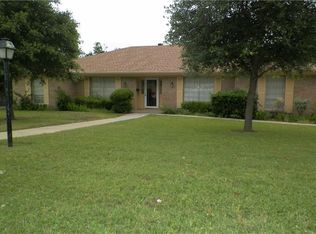 6517 Trail Lake Dr, Fort Worth, TX 76133