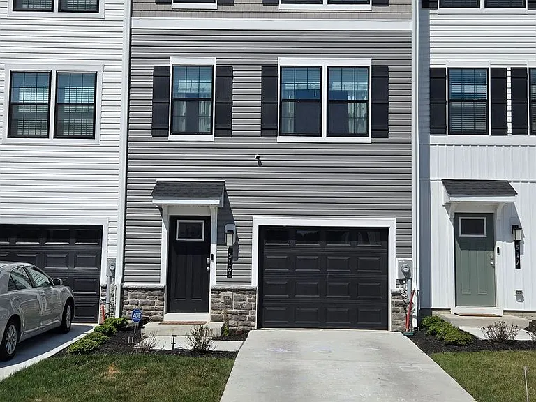 519 Swift Heron Ave — Photo 1