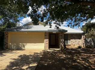612 David Curry Dr, Round Rock, TX 78664