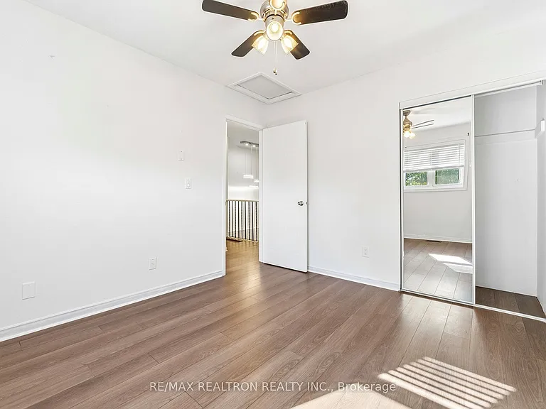 409 Cobblehill Dr — Photo 26