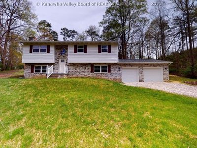 2468 Yates Crossing Rd, Milton, WV, 25541