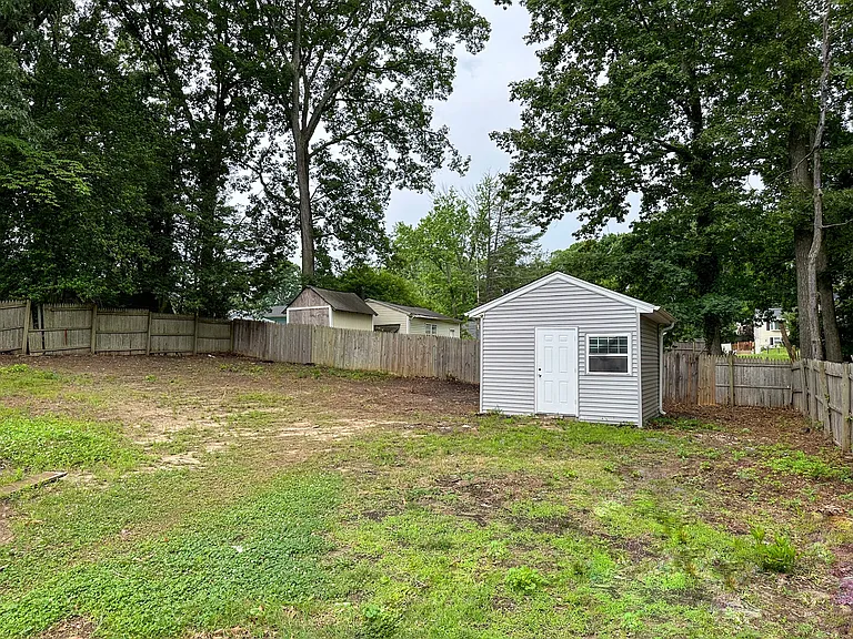 14832 Alabama Ave — Photo 15
