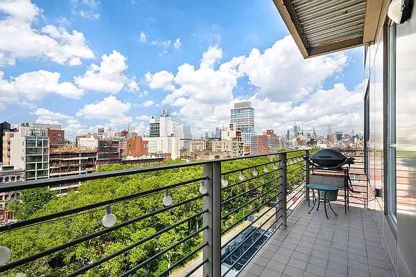 Rented by Compass | media 24