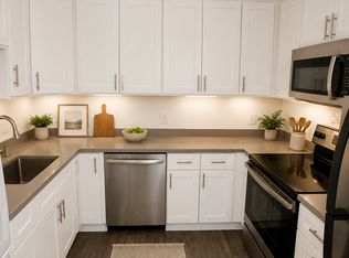 1040 Ranchero Way #15, San Jose, CA 95117