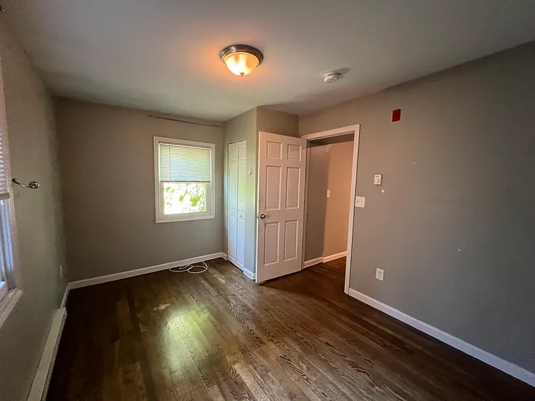 4 Michelangelo St #2 — Photo 27