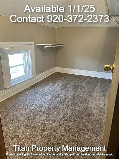 1318 W Spencer St — Photo 21