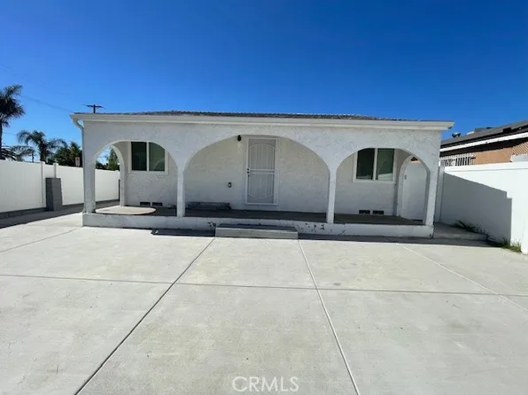 10802 Crockett St, Sun Valley, CA 91352
