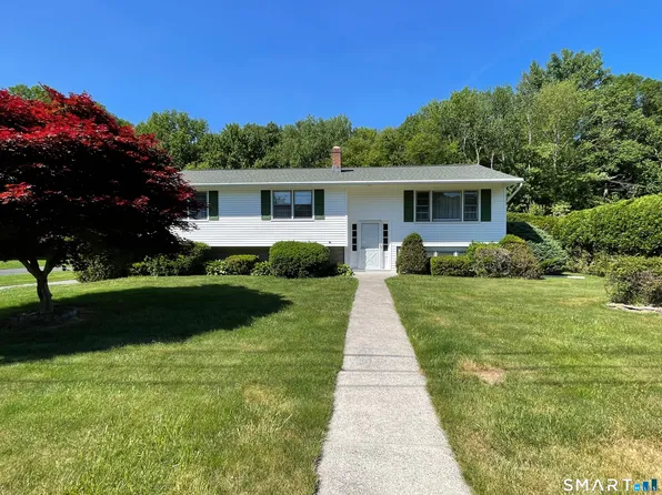 32 Kathy Drive, Seymour, CT 06483