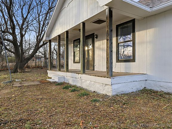 2nd image of 147 E Dale St