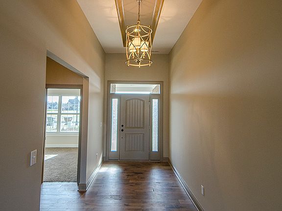 3rd image of 1440 Lemans Blvd