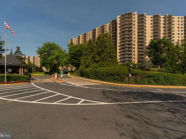 205 Yoakum Pkwy Unit 609, Alexandria, VA 22304