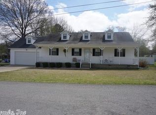 404 Torrence St, Pangburn, AR 72121