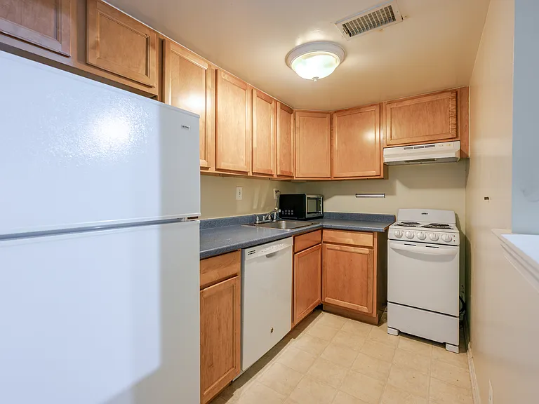 1776 Lanier Pl NW #3A — Photo 10