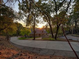 23982 Timber Ridge Dr, Auburn, CA 95602