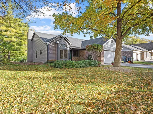 1068 Madrid Rd, Greenwood, IN 46143