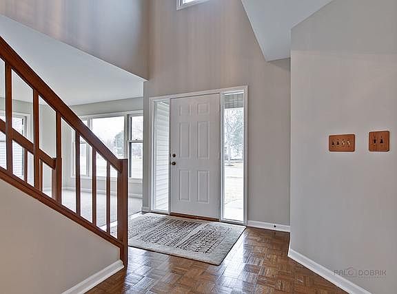 3rd image of 2785 Whispering Oaks Dr