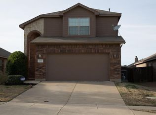 12025 Walden Wood Dr, Fort Worth, TX 76244