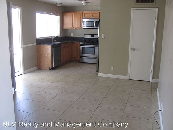4th image of 4269 Skyview Dr
