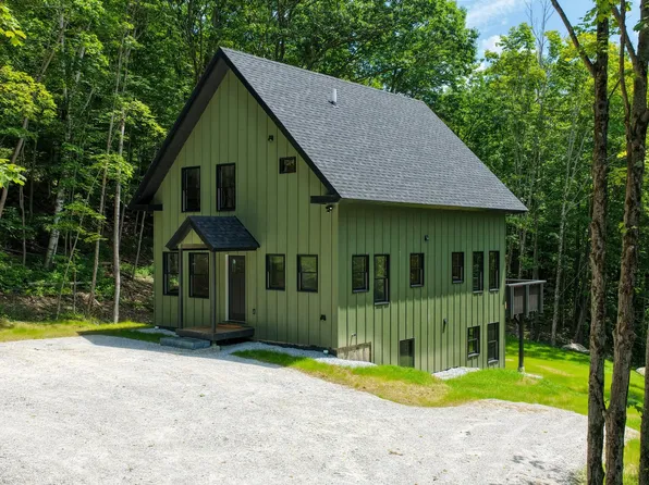 300 Great Hawk Road, Rochester, VT 05767