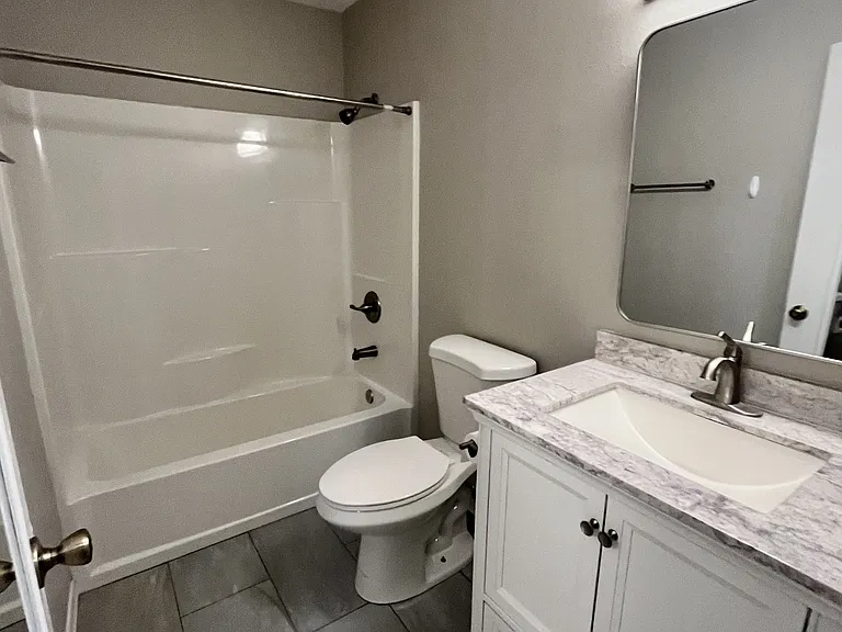 1400 NE 118th Ave — Photo 24