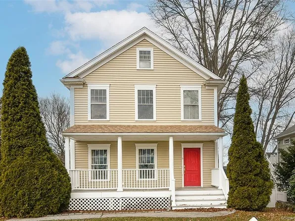 6 Nolan Street, Norwalk, CT 06850