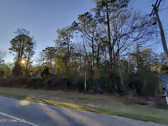 4th image of Rollingwood Dr Lot 1268