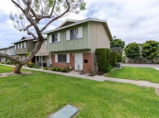 9692 Cornwall Dr, Huntington Beach, CA 92646