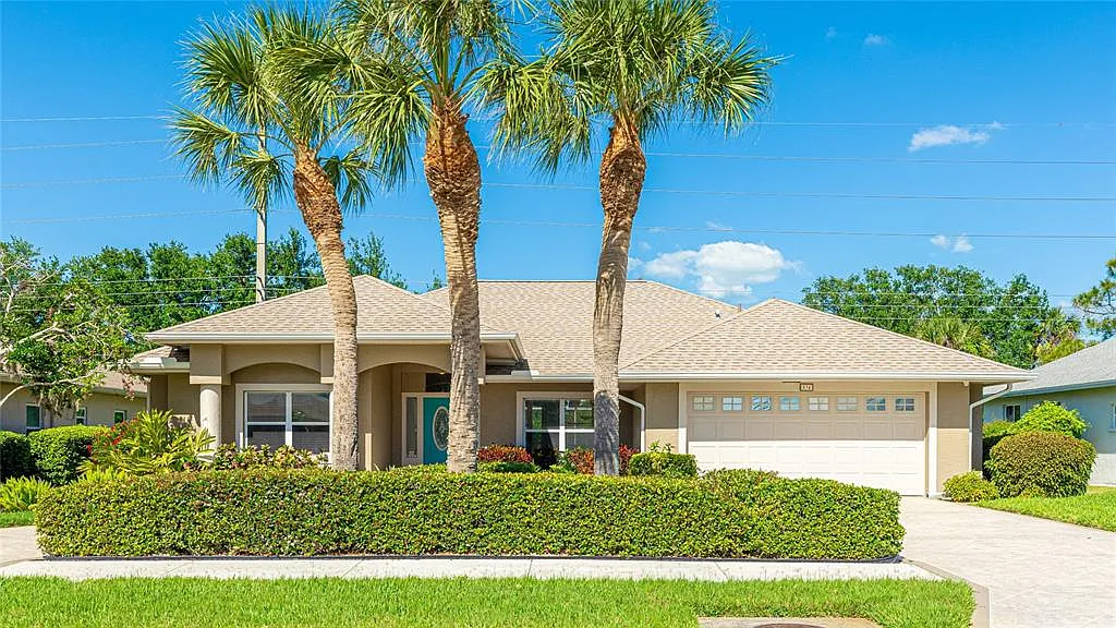 4 bed, 3.0 bath, 2077 sqft, $3,800 — Photo 1