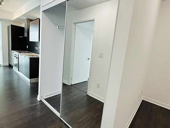 4th image of 9 Bogert Ave #2803