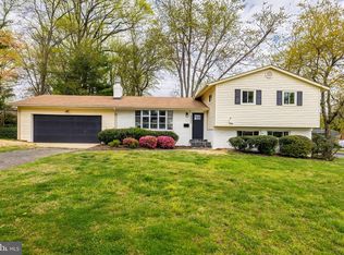 9900 Colony Rd, Fairfax, VA 22030