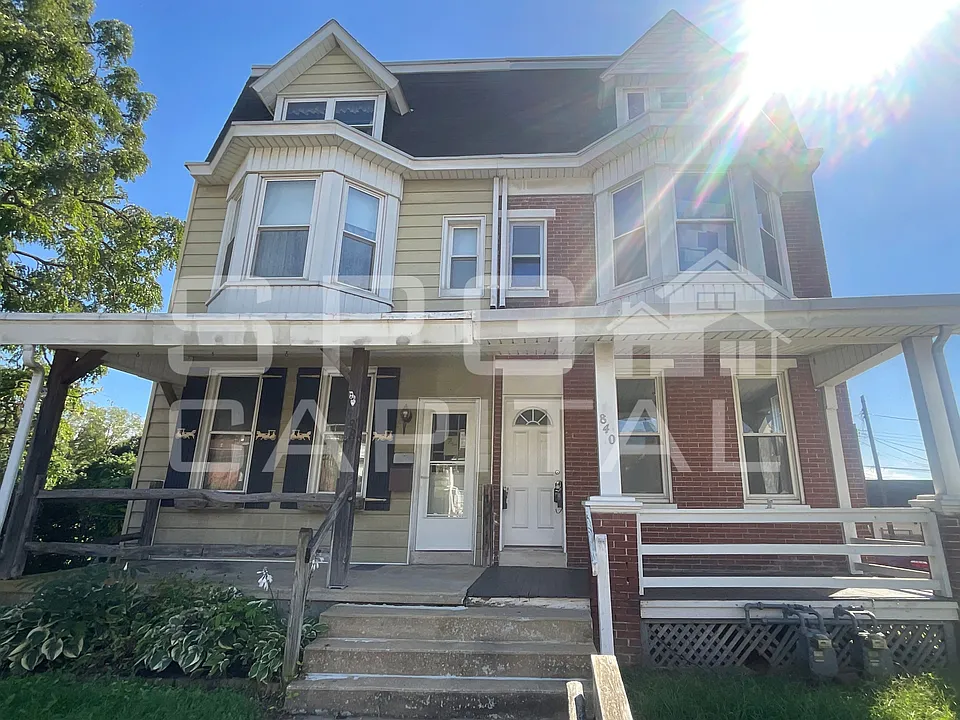 840 W College Ave #1