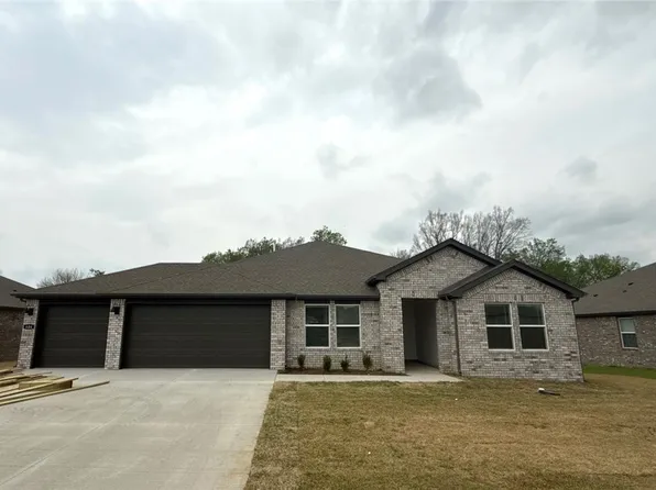 606 Terrace Ave, Prairie Grove, AR 72753