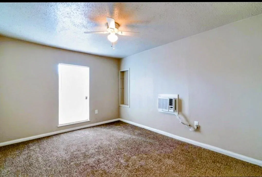 2 bed, 1.0 bath, 650 sqft, $925 — Photo 4