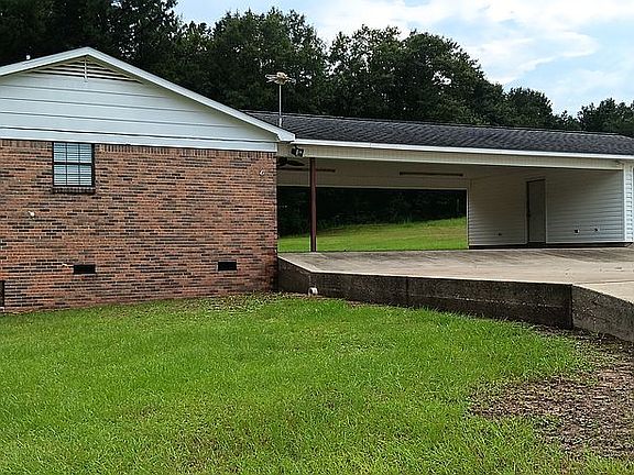 2nd image of 492 Bridlepath Ln