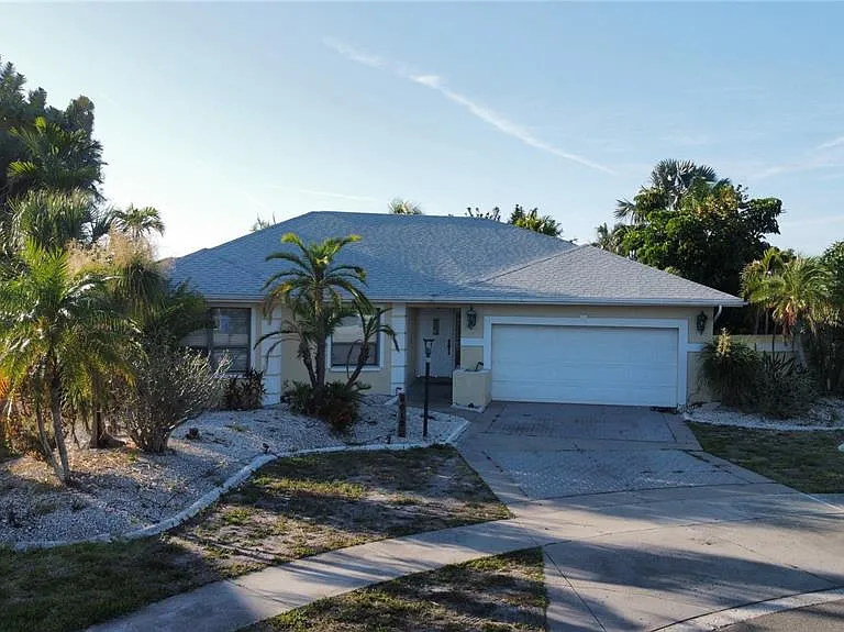 6612 Blackfin Way — Photo 28