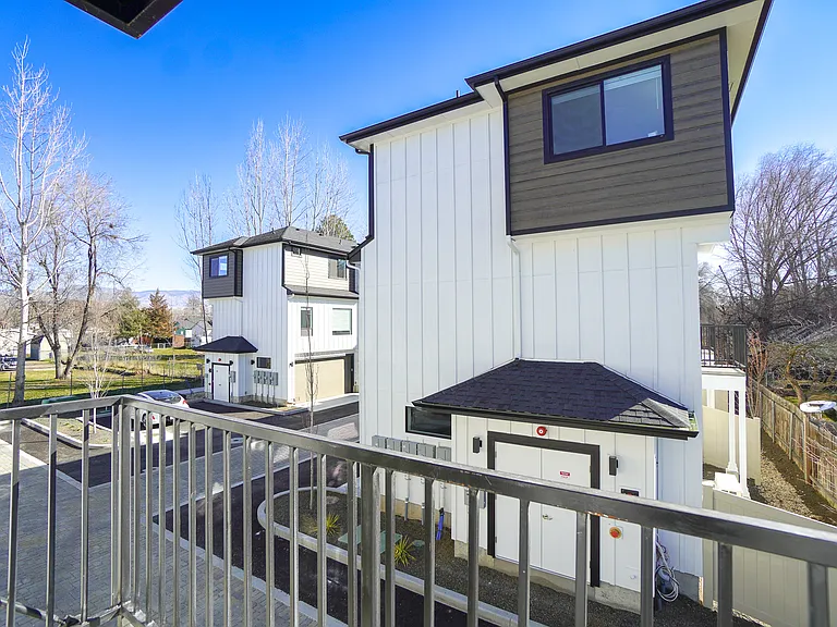 4633 N Iota Ln #201 — Photo 11