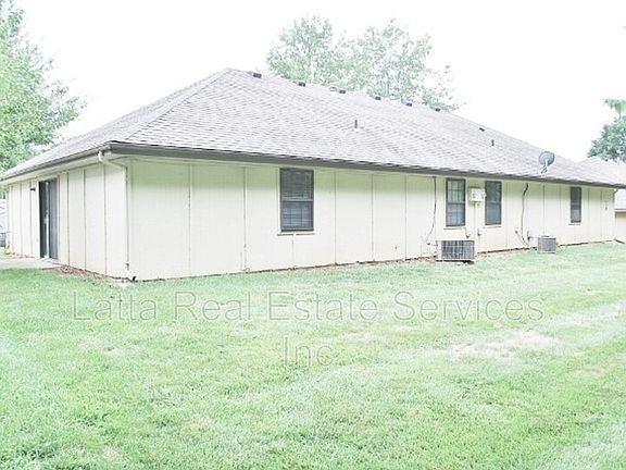2nd image of 3251 NW Mill Dr