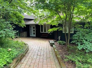 836 Ravenna Rd, KENT, OH 44240