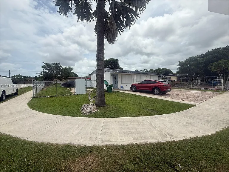 28501 SW 147th Ct — Photo 12