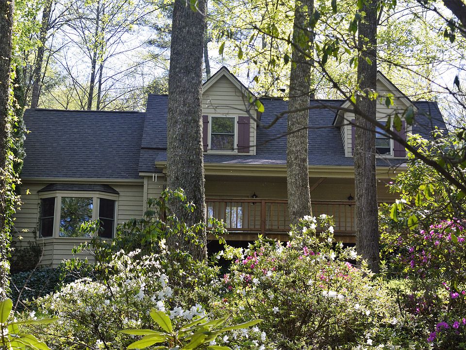 1st image of 121 Carolina Hills Dr
