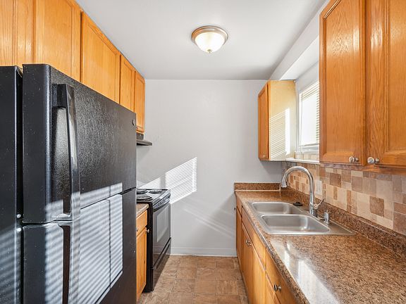 5th image of 110 Bonfoy Ave #Bbcefc3ed