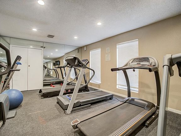 3rd image of 1500 Bay Area Blvd #432