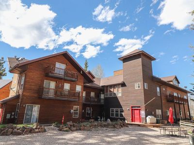 695 E Movie Ranch Rd #9, Alton, UT, 84710