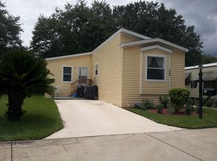 496 Chickadee Ct, Plant City, FL 33565