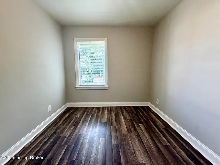 4307 Elliott Ave #6 — Photo 7