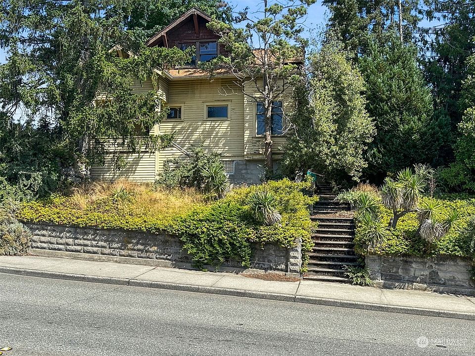 1st image of 862 Burwell Street