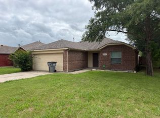 1100 Alexandria Dr, Forney, TX 75126