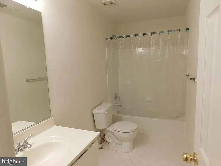 724 Ridgemont Ave — Photo 13