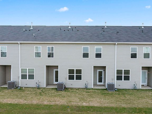 4th image of 1126 Bramhall Drive