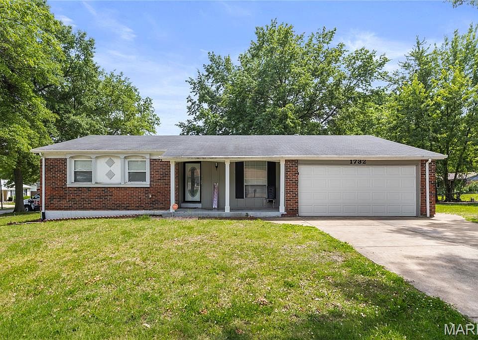 1st image of 1732 Del Rosa Way